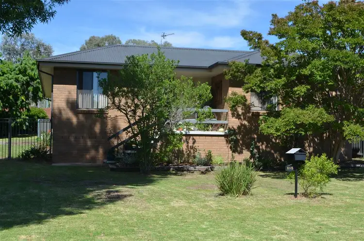 185 Lambie Street, Tumut NSW 2720