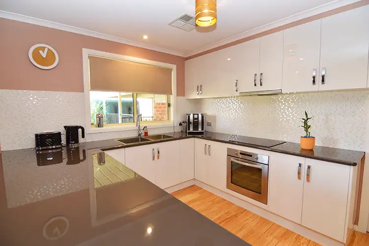 Fourth view of Homely house listing, 172 Pitman Avenue, Buronga NSW 2739