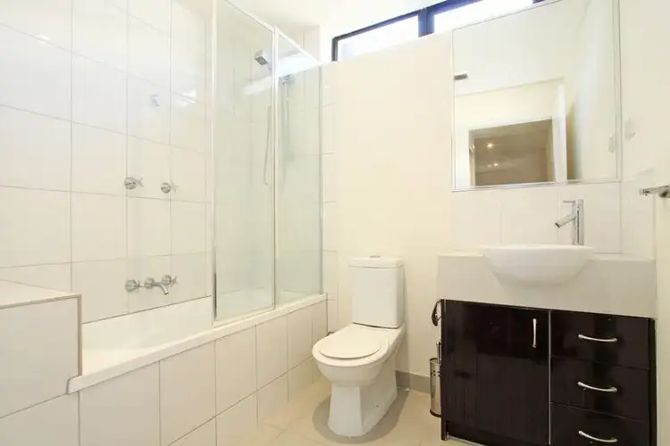 Fourth view of Homely apartment listing, 15/1324-1328 Centre Road, Clayton VIC 3168