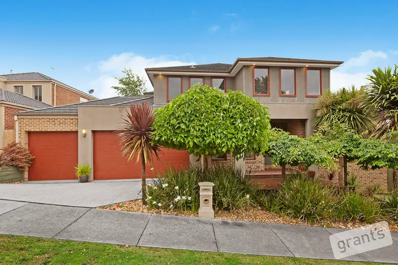Main view of Homely house listing, 33 Viewgrand Drive, Berwick VIC 3806