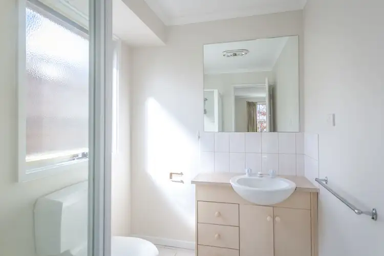 Sixth view of Homely house listing, 7 Sunny Park Close, Gisborne VIC 3437