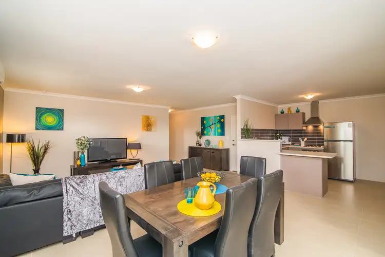 4/15 May Street, Gosnells WA 6110