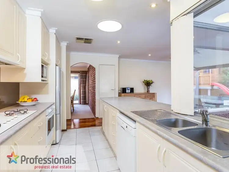 Seventh view of Homely house listing, 6 Hilltop Rise, Willetton WA 6155