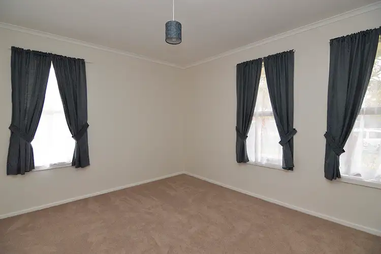 Fifth view of Homely house listing, 1 Murray Avenue, Red Cliffs VIC 3496