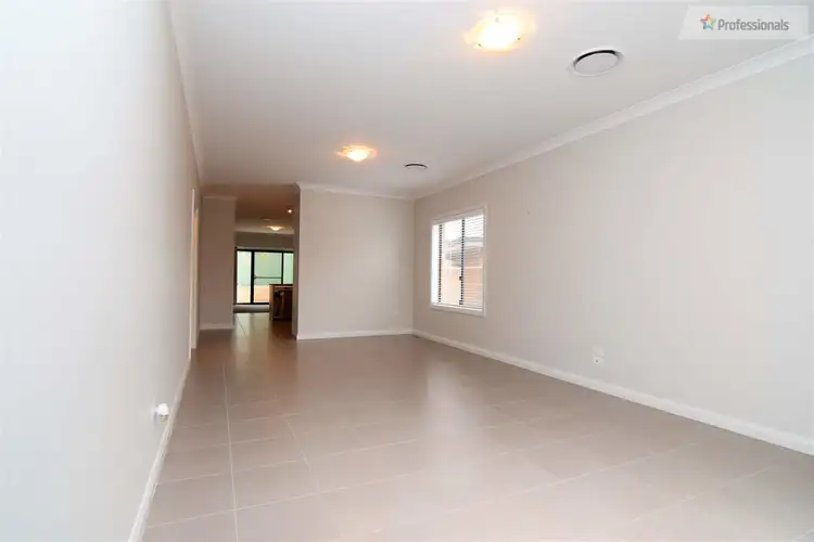 Sixth view of Homely villa listing, 11/57 Rosemont Avenue, Kelso NSW 2795