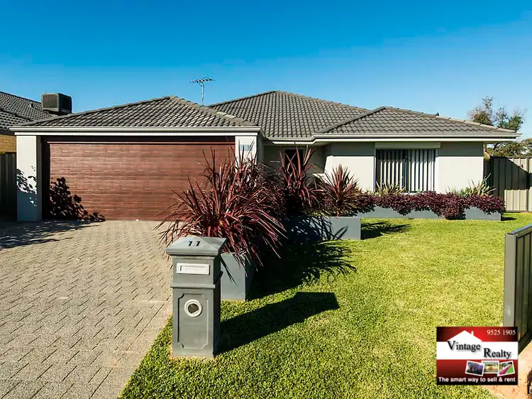 11 Glenloth Road, Byford WA 6122