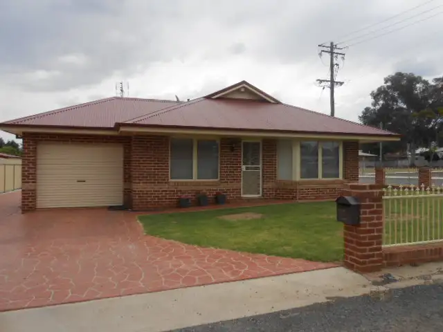 Main view of Homely townhouse listing, 68 McGees Lane, Parkes NSW 2870