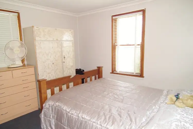Sixth view of Homely house listing, 10 Noorla Street, Griffith NSW 2680