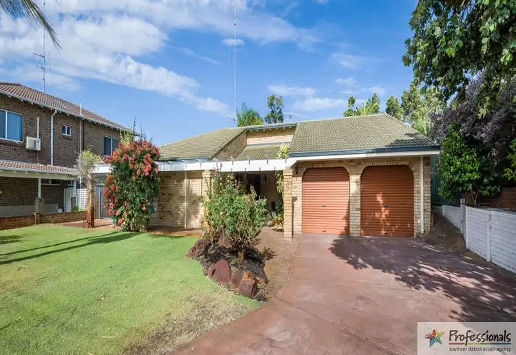 Second view of Homely house listing, 8 Leake Street, Eaton WA 6232