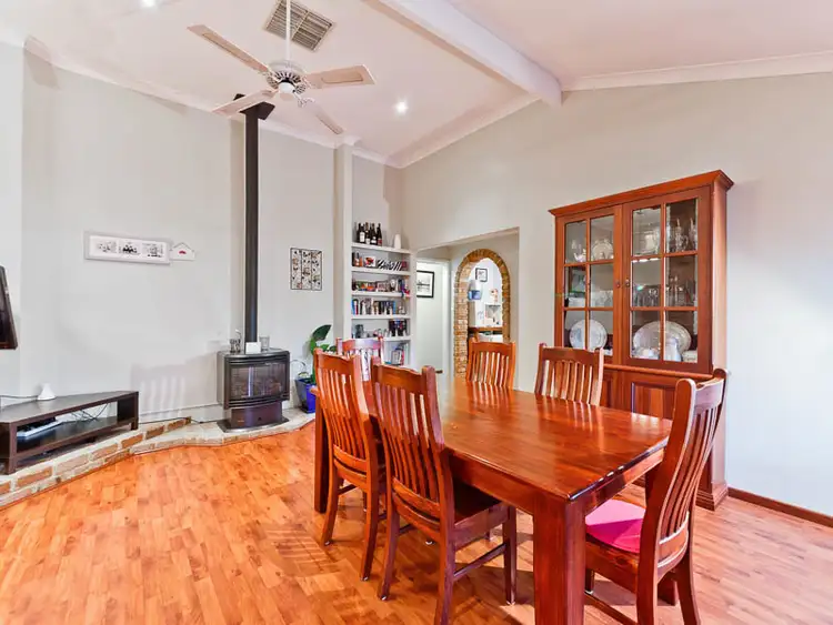 Sixth view of Homely house listing, 2 Ridley Court, Leeming WA 6149