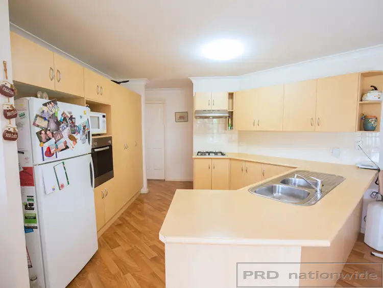 Fifth view of Homely house listing, 2 Burgundy Close, Gillieston Heights NSW 2321