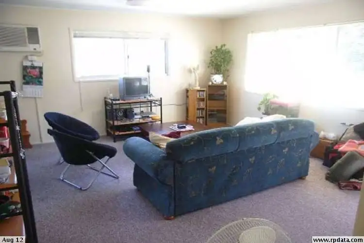 Fifth view of Homely semi-detached listing, 25 Caroline Avenue, Southport QLD 4215