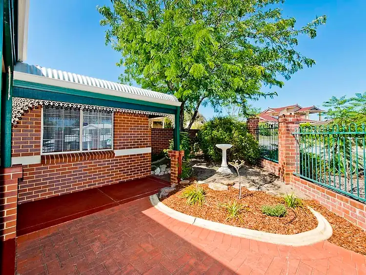 Third view of Homely house listing, 4 Ridgehaven Court, Canning Vale WA 6155