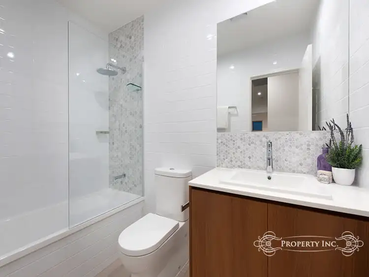 Seventh view of Homely unit listing, 5/10 Gary Street, Morningside QLD 4170