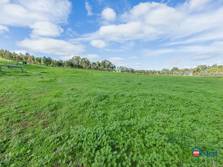 802 Weelarra Heights, Bedfordale WA 6112