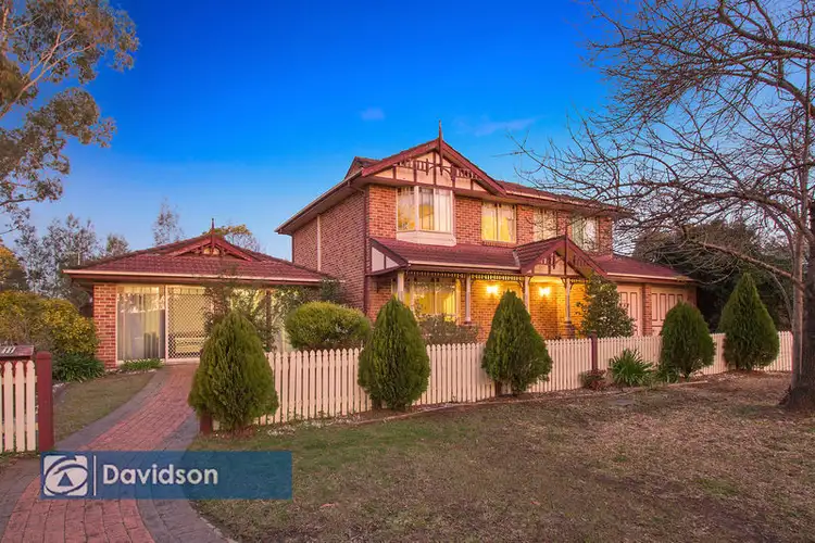 11 Somerset Court, Wattle Grove NSW 2173