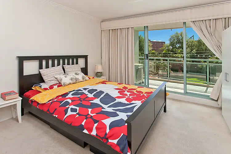 Fifth view of Homely apartment listing, 5/110 Alfred Street, Milsons Point NSW 2061