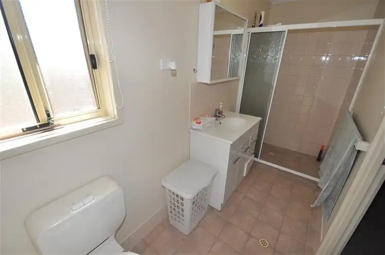 Fifth view of Homely house listing, 8 Eremopholia, Roxby Downs SA 5725