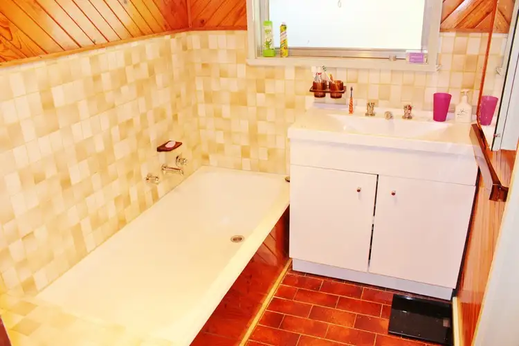 Fifth view of Homely house listing, 38 Pinniger Street, Yarrawonga VIC 3730