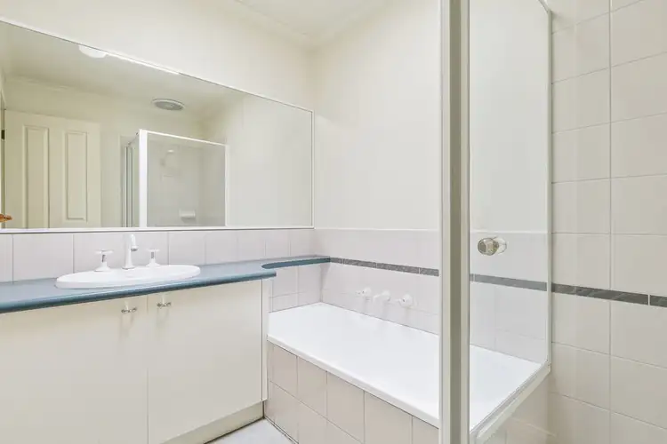 Sixth view of Homely unit listing, 1/88 Herbert St, Mornington VIC 3931
