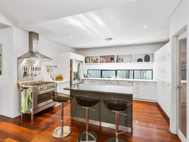 Sixth view of Homely house listing, 9 Isabella Crescent, Manning WA 6152