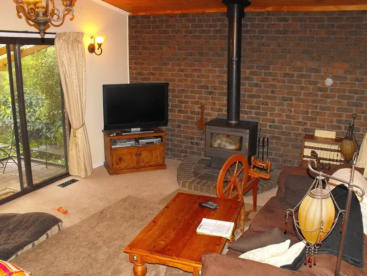 Second view of Homely house listing, 2 Green Court, Kilmore VIC 3764