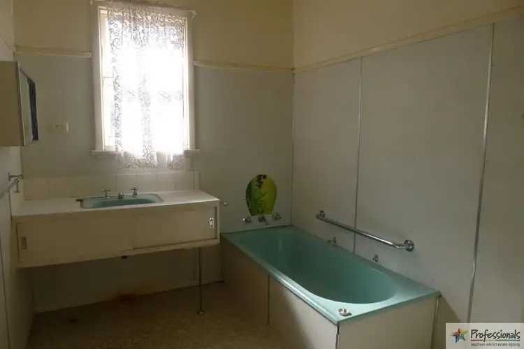 Sixth view of Homely house listing, 255 Steere Street, Collie WA 6225