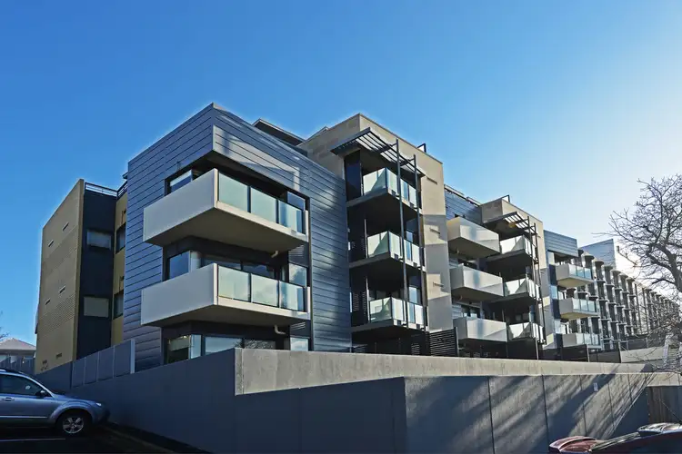 Main view of Homely apartment listing, 8/166 Bathurst Street, Hobart TAS 7000