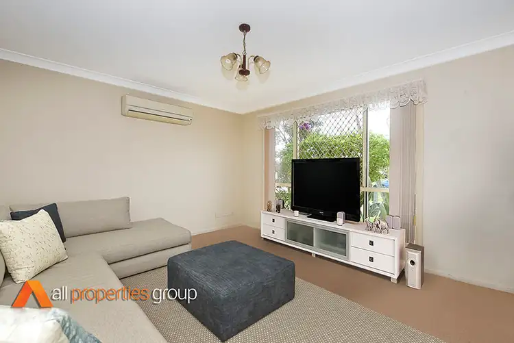 Fifth view of Homely house listing, 10 MANDEVILLE PLACE, Regents Park QLD 4118