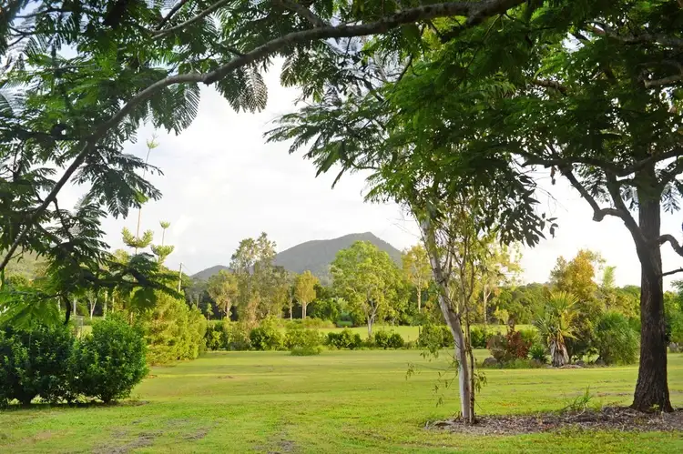 1167 Gregory Cannon Valley Road, Sugarloaf QLD 4800
