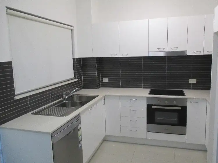 Second view of Homely unit listing, 3/5 Ivanhoe Street, Annerley QLD 4103