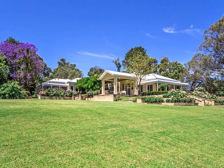 Second view of Homely house listing, 125 Connell Ave, Martin WA 6110