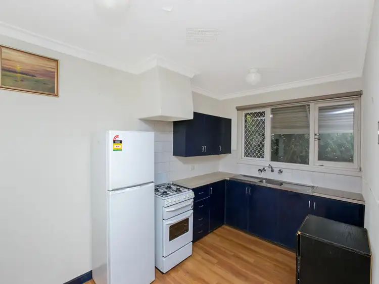 14 Boona Court, Karawara WA 6152