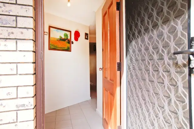 2 HAWTHORN TCE, Parafield Gardens SA 5107