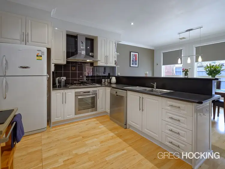 Sixth view of Homely townhouse listing, 2/27 Kingston Road, Heatherton VIC 3202