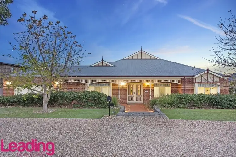 4 Hammersmith Court, Sunbury VIC 3429