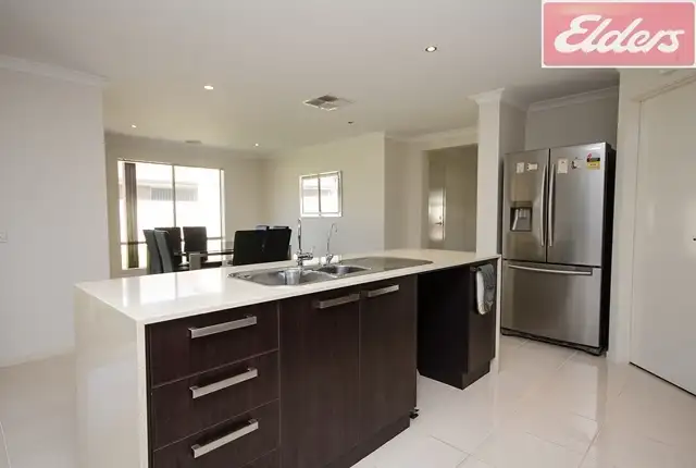 Sixth view of Homely house listing, 8 Cormorant Avenue, Wodonga VIC 3690