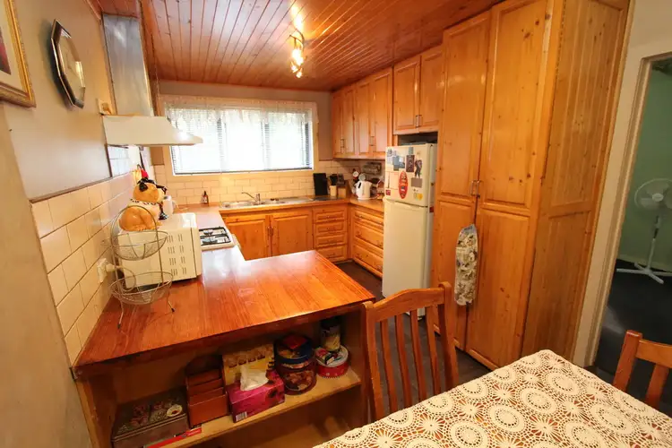 Second view of Homely house listing, 8 Forest Court, Enfield VIC 3352