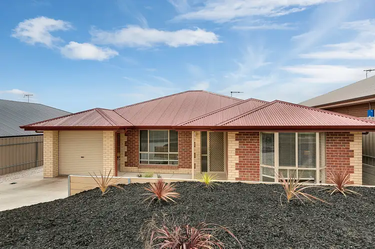 12 Queenscliff Drive, Seaford Rise SA 5169