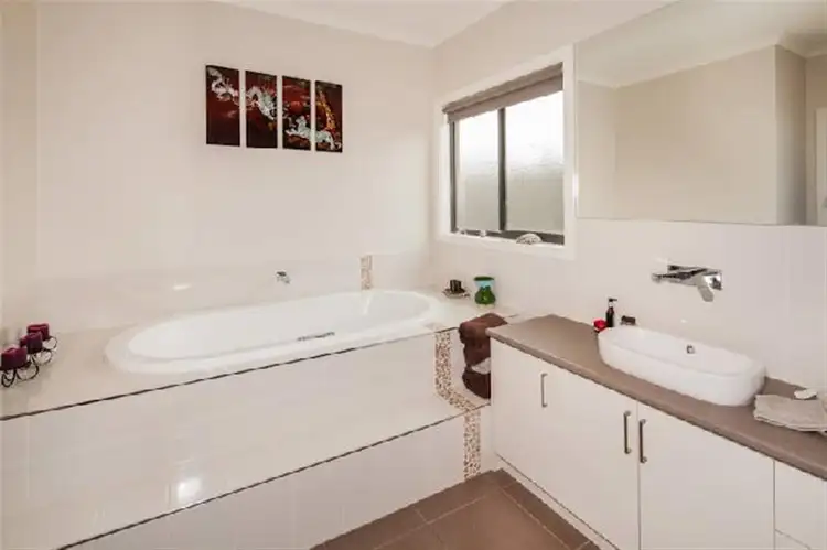 Fourth view of Homely house listing, 21 Stevensons Rise, Kyneton VIC 3444