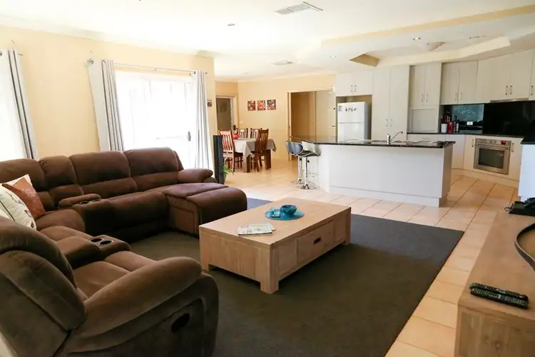 Fifth view of Homely house listing, 6 Guild Place, Leeton NSW 2705