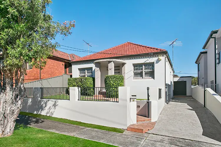 37 Harry Street, Eastlakes NSW 2018