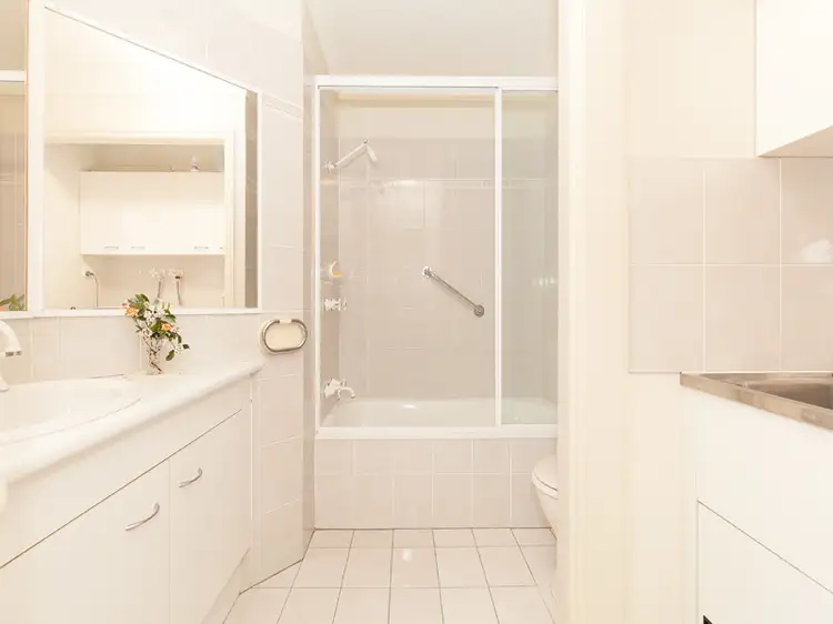 Sixth view of Homely unit listing, 22/70 Delfin Drive, Macgregor QLD 4109