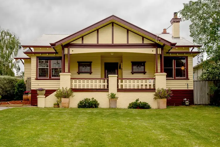 29 Robb Street, Bairnsdale VIC 3875