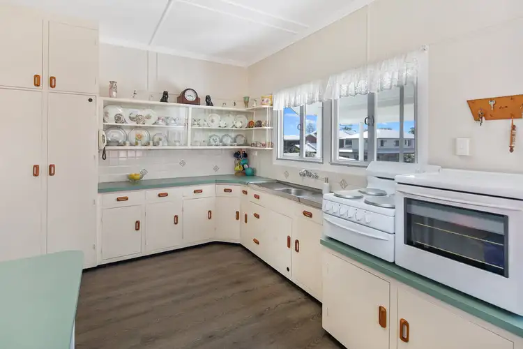 Fourth view of Homely house listing, 21 FAINE STREET, Manly West QLD 4179