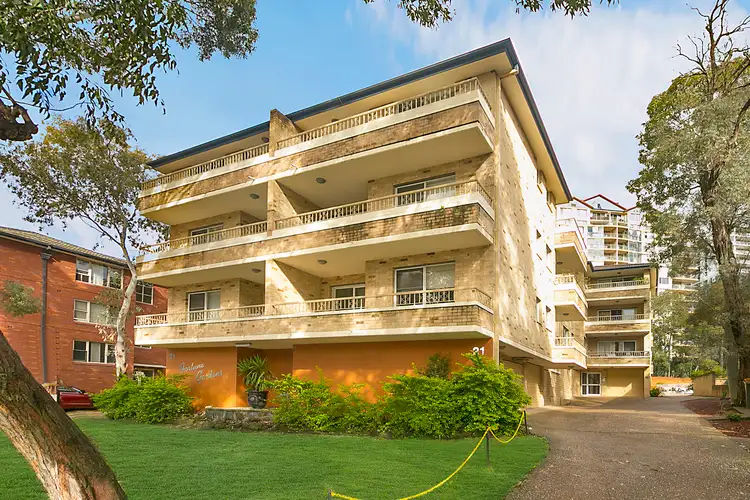 1/21 Gloucester Road, Hurstville NSW 2220