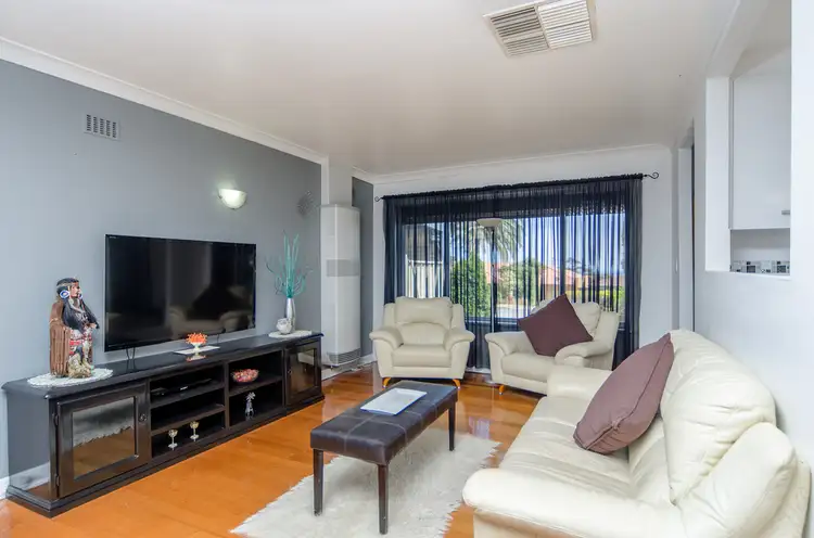 Fifth view of Homely house listing, 16 Winchley Way, Huntfield Heights SA 5163