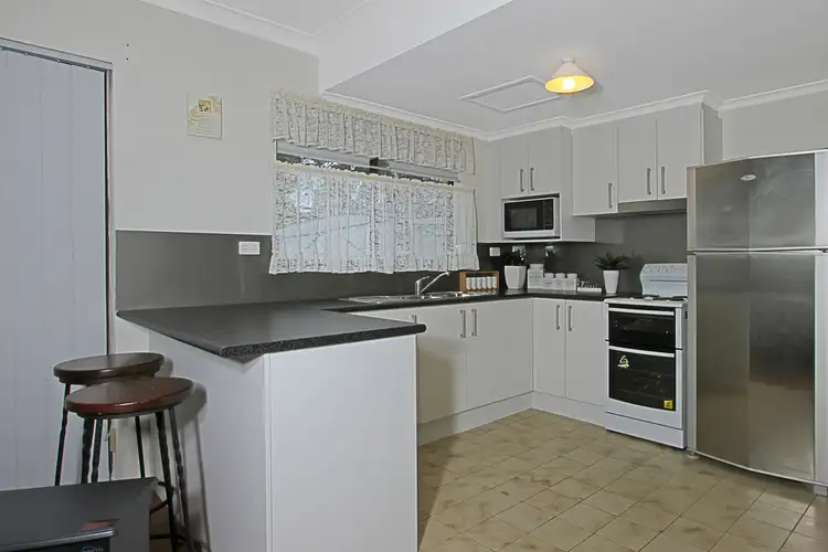 Second view of Homely house listing, 2/72 Surf Beach Avenue, Surf Beach NSW 2536