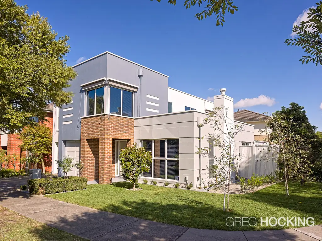 Main view of Homely house listing, 2 Inverness Place, Heatherton VIC 3202