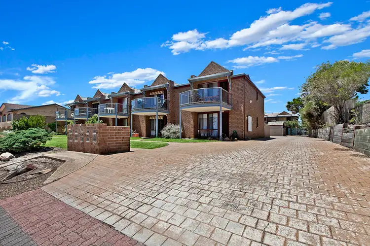 8/21 Esplanade, Semaphore South SA 5019